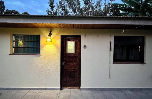 Monte Grande Apartment | Apartment with AC, & WiFi near Ezeiza Airport