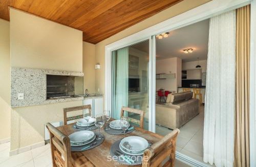 Santinho House | Apartments in Condo with Pool and Beachfront | Floripa - ASR