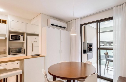 Penha Apartment | Apartments in Condominium w/Great Infrastructure and 130 m From the Beach - AVR