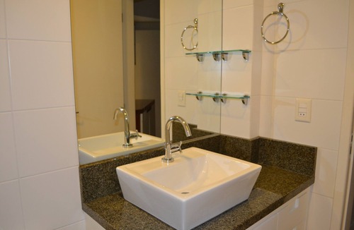Cachoeira do Bom Jesus Apartment | Apt 30 meters from the sea, 2 bedrooms with excellent location.