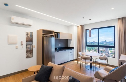 Itapema Apartment | Apt 300m from the Beach in Bldg w/Pool FNK1905