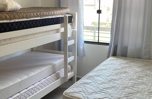 Enseada House | Apt 50mts from Prainha - 7 people - 2 cars
