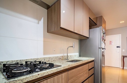 Joao Paulo Apartment | Apt Close to Beach & Floripa Shopping [eaz305]