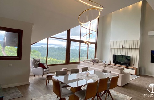 Planalto Apartment | Apt Luxo 5 suítes em frente rua torta