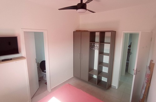 Downtown Ubatuba Apartment | Apt penthouse 2 Garage AR wi-fi pool 6hosp 2ban 1 suite