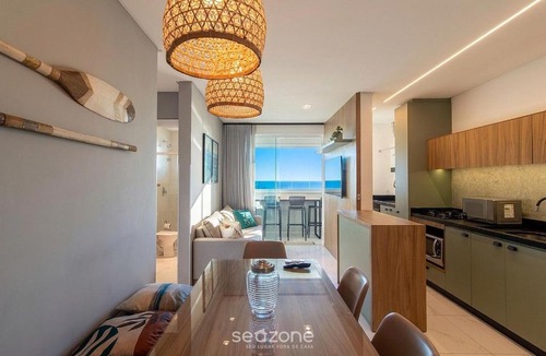 Tabuleiro dos Oliveiras Apartment | Apt. w/Balcony & Sea View in Itapema SBN0701