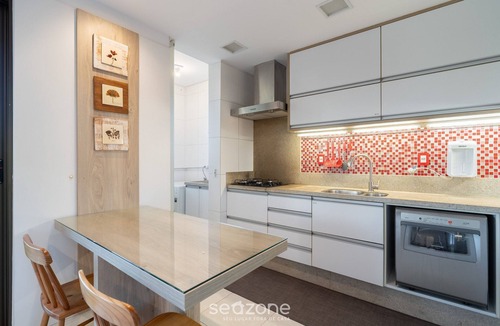 Ponta das Canas Apartment | Apt w/Gourmet Balcony 300m From Beach Cms0202