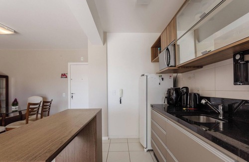 Florianopolis Apartment | Apt With Charming Sea View in Itacorubi Cmr204