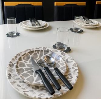 Gavea Apartment | Apto 2 min Uberlândia Shopping, UMC, Leroy Merlin, Unitri c Ar condicionado