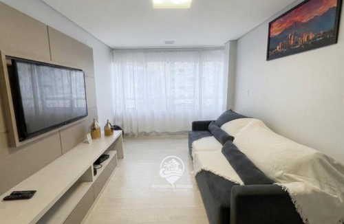 Barra Sul Apartment | Apto 2 Quartos, Ar, garagem e Praia Central a Pé