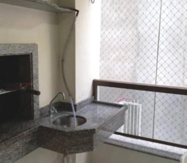 Bombas Apartment | Apto. 2 quartos em Bombinhas (60 m da praia)