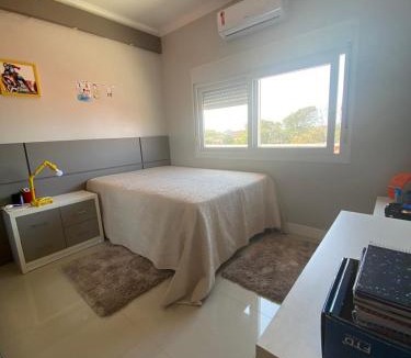 Arroio Teixeira Apartment | Apto 3 quartos com ar, 2 vagas e próximo a praia