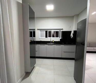 Centro Apartment | Apto a 200mts do mar Meia Praia - Itapema