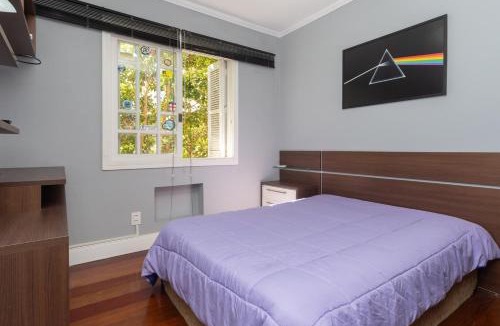 Mont'Serrat Apartment | Apto amplo em rua tranquila na Auxiliadora