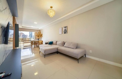 Andorinha Apartment | Apto c/3 suítes, varanda e churrasqueira AT5141
