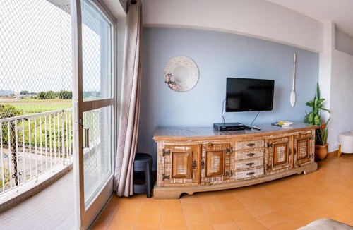 Downtown Ubatuba Apartment | Apto Caiçara vista mar e perto de tudo