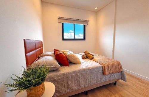 Santa Terezinha Apartment | Apto com 1 quarto e sacada com churrasqueira