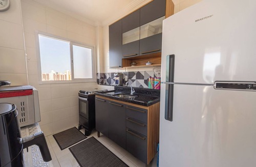 Mirim Apartment | Apto com Ar e 2 Dorm na Vila Mirim perto da Praia