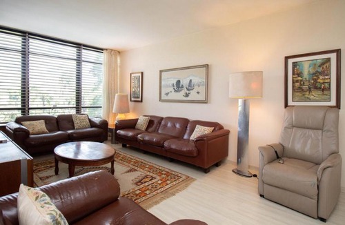 Asa Sul Apartment | Apto com boa localização e ar-condicionado