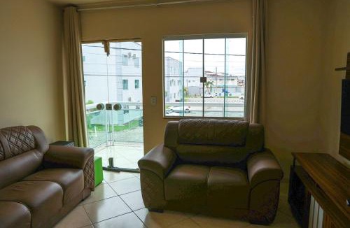 Rio das Ostras Apartment | Apto com Churrasqueira perto da Praia do Trevo