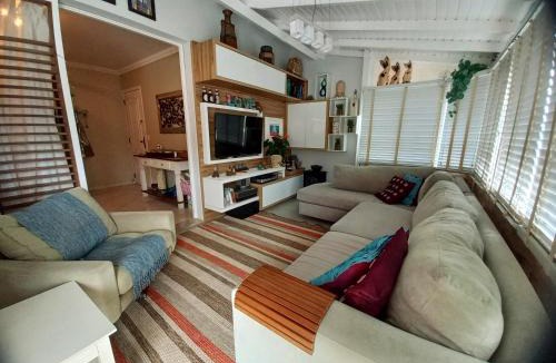Ponta das Canas Apartment | Apto de cobertura a 100m da praia da Cachoeira para 8 pessoas