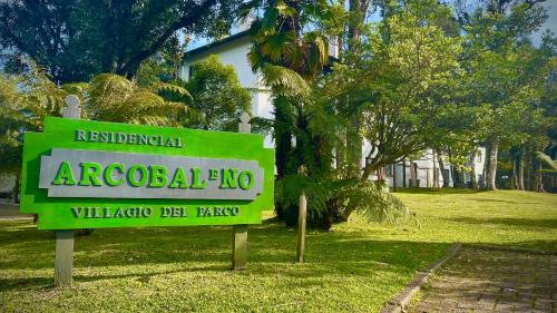 Floresta Apartment | Apto duplex em Gramado com churrasqueira