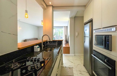 Boqueirao Apartment | Apto estiloso e climatizado com wi-fi a beira mar