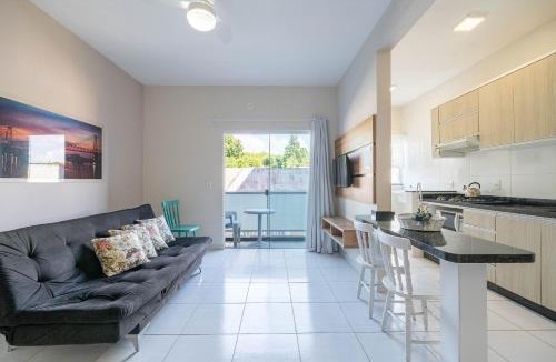 Santinho Apartment | Apto Gerânio 200m da praia by Achei Florianópolis