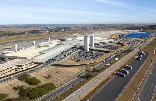 Vespasiano Apartment | Apto Inteiro perto da Cidade do Galo e Wi-Fi Rápido