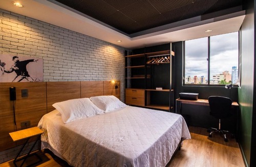 Centro Apartment | Apto Londrina Flat Hotel 704, 43 m2 , luxe, c jacuzzi