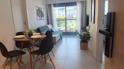 Porto Maravilha Apartment | Apto moderno c piscina, academia e metrô na porta