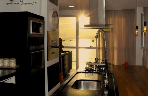 Centro Apartment | Apto Panorâmico Vista Mar em Itapema - SC