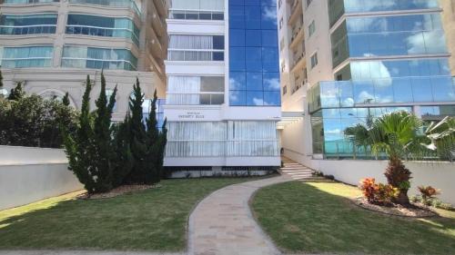 Centro Apartment | Apto Panorâmico Vista Mar em Itapema - SC