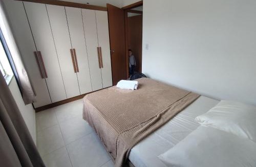 Italia Apartment | Apto próx centro, aeroporto, contorno leste e Br 376