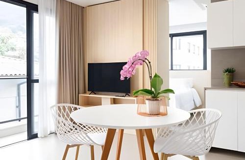 Agronomica Apartment | Apto próximo ao shopping Beira Mar Florianópolis