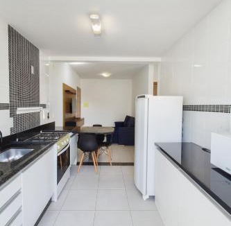 Santa Monica Apartment | Apto prox Madrecor, Ufu, Parque Sabia c Ar condicionado, Garagem
