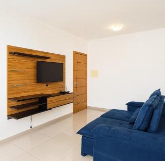 Santa Monica Apartment | Apto prox Madrecor, Ufu, Parque Sabia c Ar condicionado, Garagem