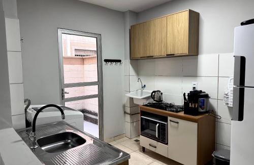 Areias Apartment | Apto Térreo Completo com Ar Cond para 5 Hóspedes Próximo a Florianópolis