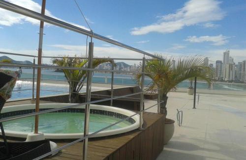 Pioneiros Apartment | Apto top, a melhor vista de Balneário Camboriú!