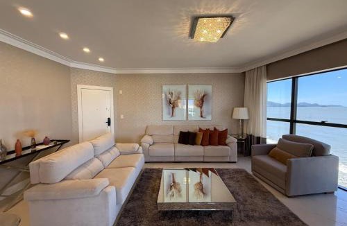 Itapema Apartment | Apto totalmente FRENTE MAR, 4 quartos, alto padrão, Itapema
