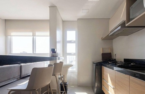 Setor Central Apartment | Apts in a Building With Pool and Gym - GRL