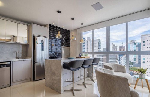 Itacolomi Apartment | Apts in Building w/Pool 120 m From the Beach - LTT