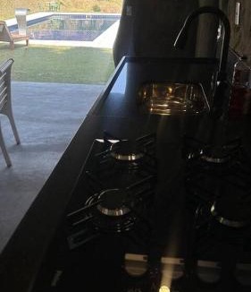 Araras House | Araras Nas Videiras