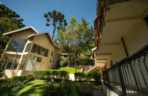 Vila Inglesa Hotel | Araucária Lodge - 800 metros do Capivari