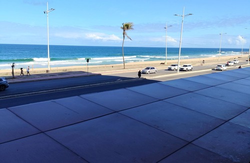 Armacao Apartment | Art Studio - Armação Beach - Oceanfront Studio with Gourmet Balcony 36m Unit 107