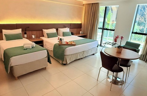 Setor Hoteleiro Norte Hotel | Athos Bulcão Hplus Executive