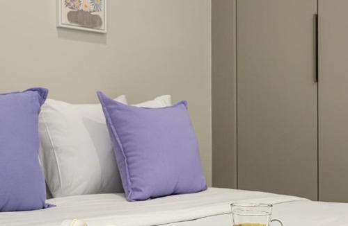 Republica Apartment | Aurora - Prédio novíssimo e completo no coração do Centro, com piscina e academia ao lado do metrô República