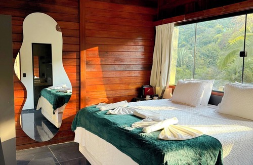 Baturite Hotel | Azzuro Hotel