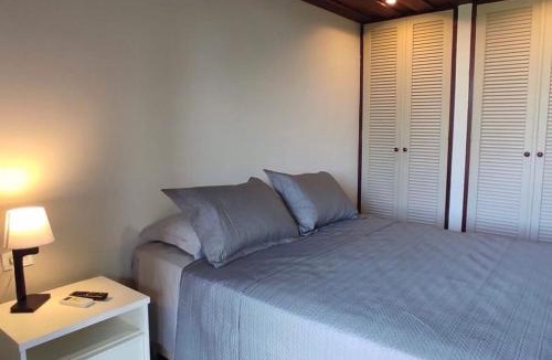Cabo Frio House | Búzius na Praia da Ferradura Frente mar