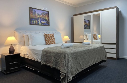 Anapolis Hotel | B & A Suites Inn